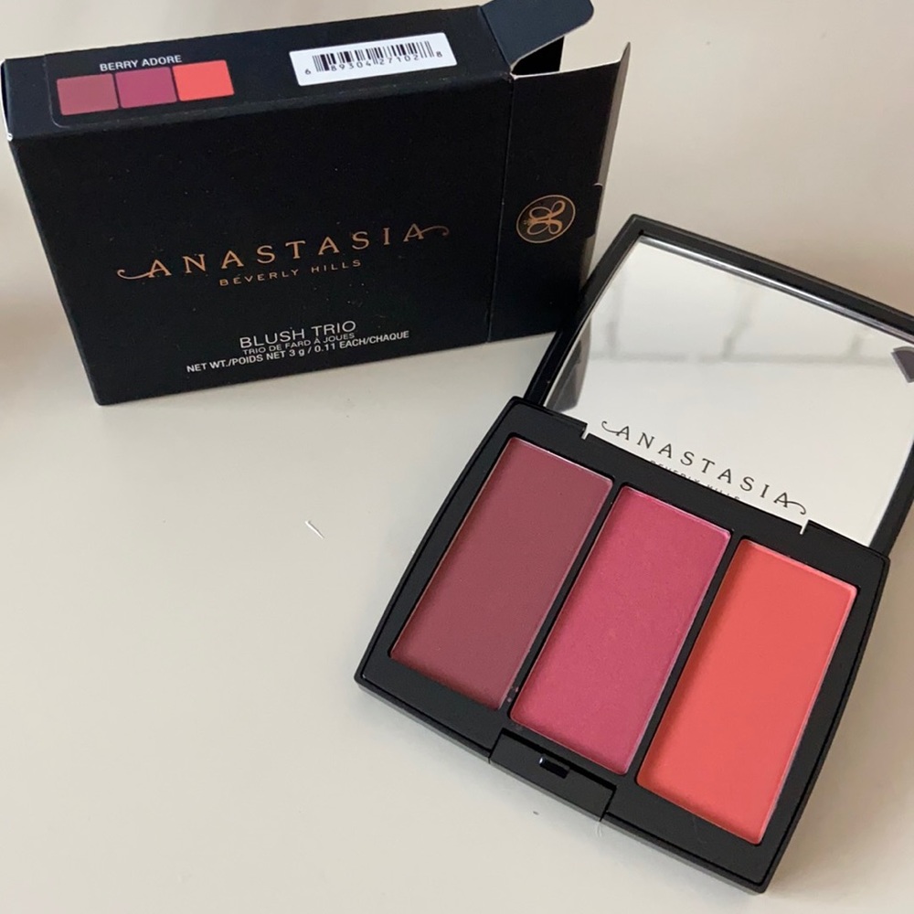 Anastasia Beverly Hills Blush Trio "Berry Amore"